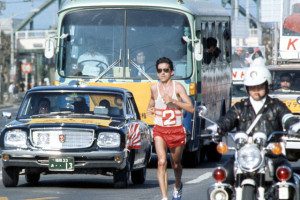 Canadian Running- Jerome Drayton running in the 1976 Fukuoka Marathon