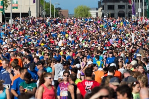 Runners before the Ottawa 10K (Photo: Brendan Cleary)