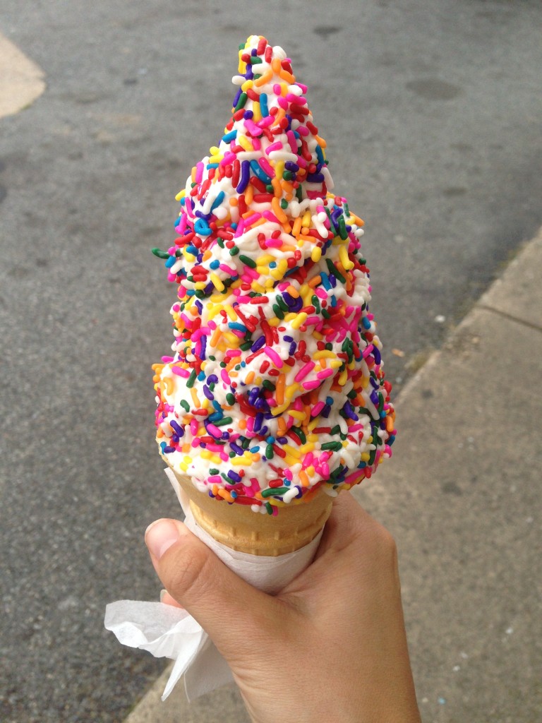 vanilla-ice-cream-with-sprinkles
