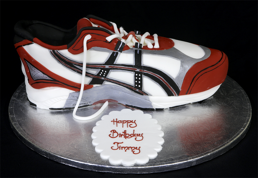 002948 Running Shoe Birthday Cake