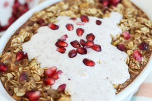 Apple-Cinnamon-Baked-Oatmeal-with-Pomegranate-and-Leche-Sauce