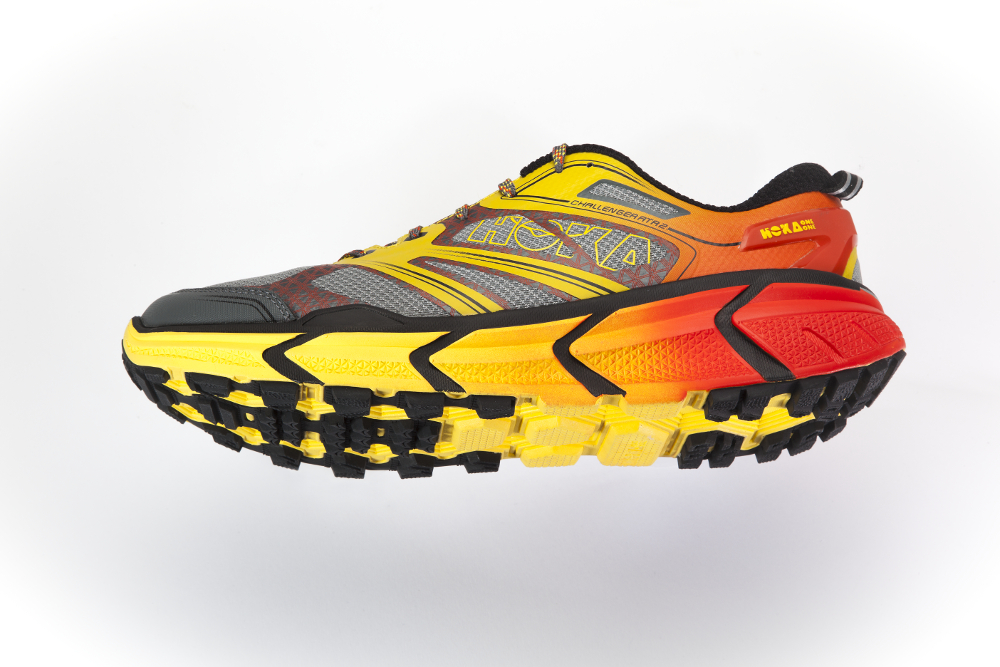 Extreme-cushioned shoes