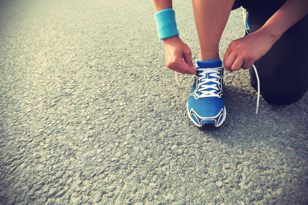 5 alternative ways to tie your shoes - Canadian Running Magazine