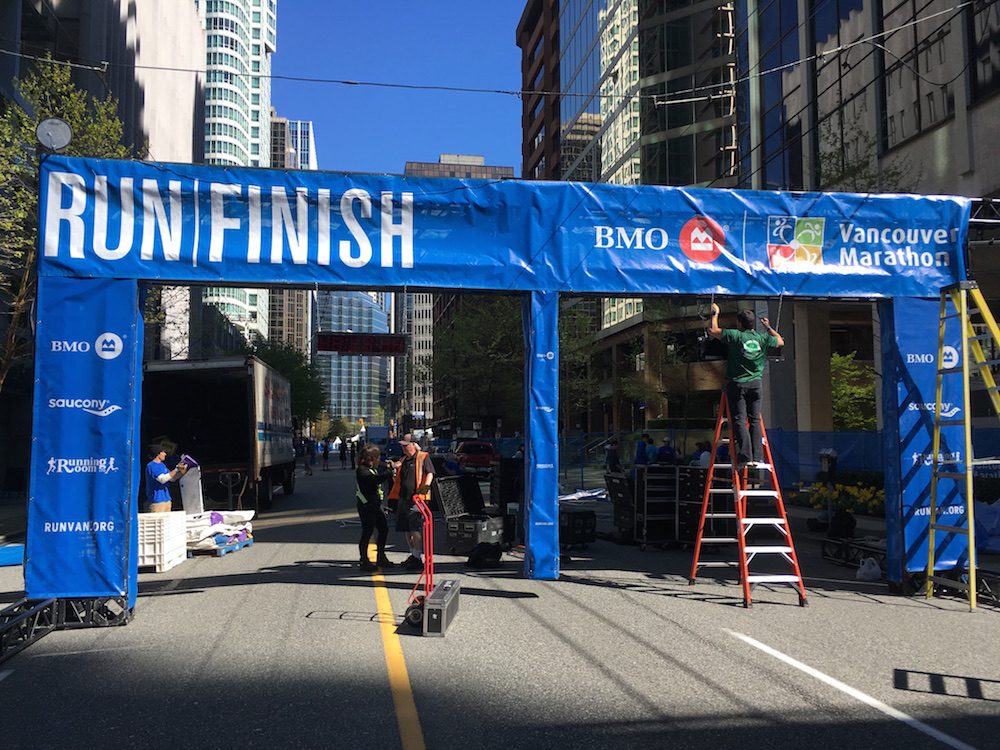 BMO Vancouver Marathon delayed by 'suspicious device' on course - Canadian Running Magazine
