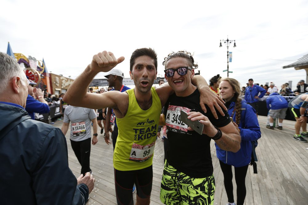 VIDEO Experience Airbnb Brooklyn Half race day with Casey Neistat