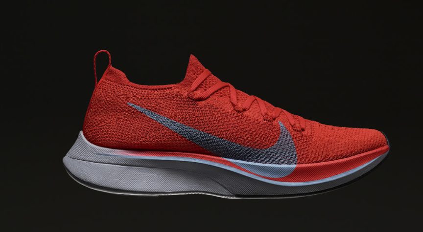 schelp Gepensioneerd Pelgrim Check out the Nike shoes Kipchoge wore to run the world record - Canadian  Running Magazine