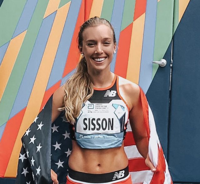 Emily Sisson breaks U.S. halfmarathon record Canadian Running Magazine