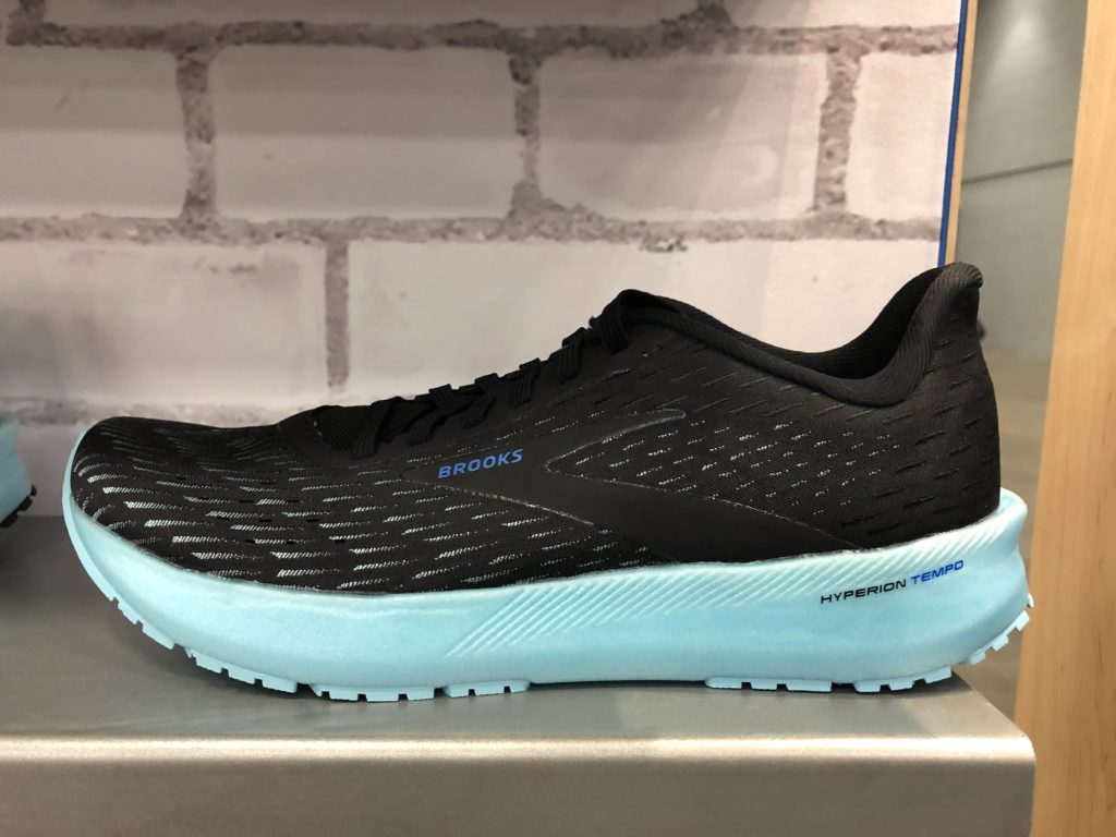 brooks running shoes new releases