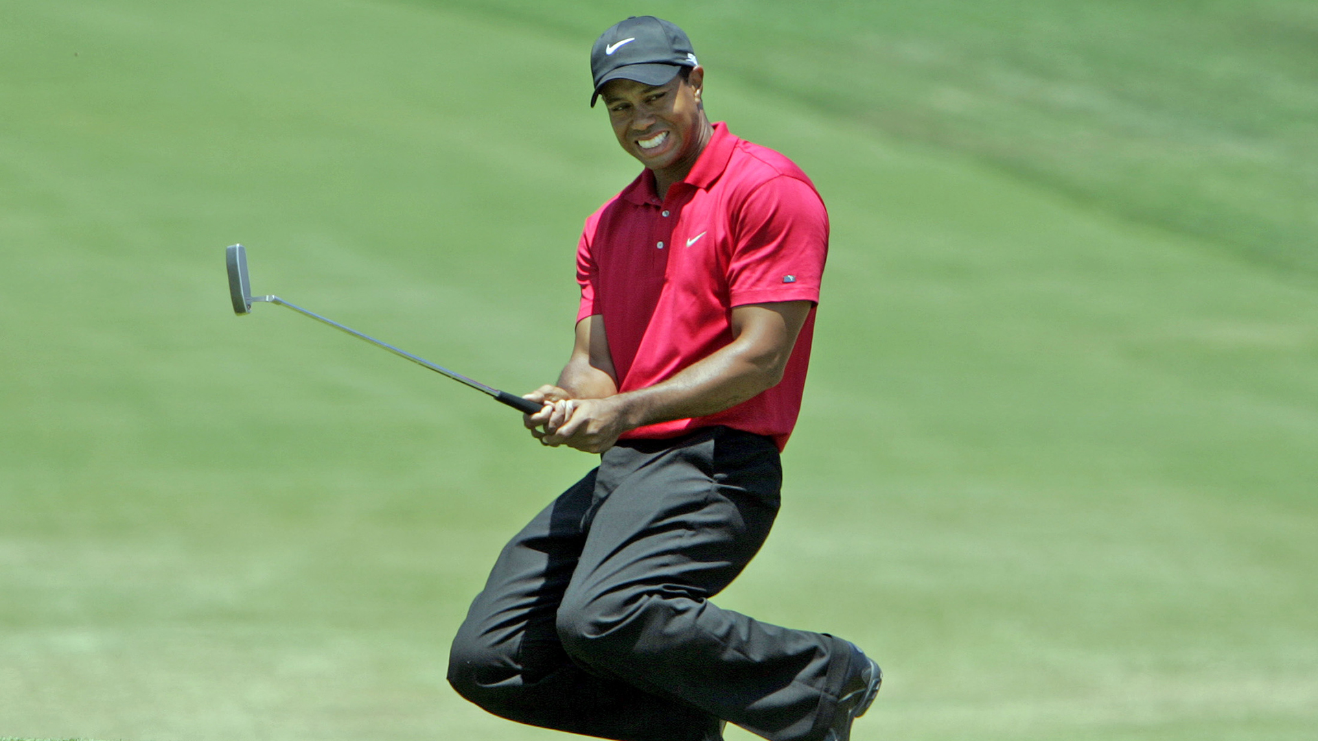 Tiger Woods regrets running so much (but he might've been overtraining) -  Canadian Running Magazine