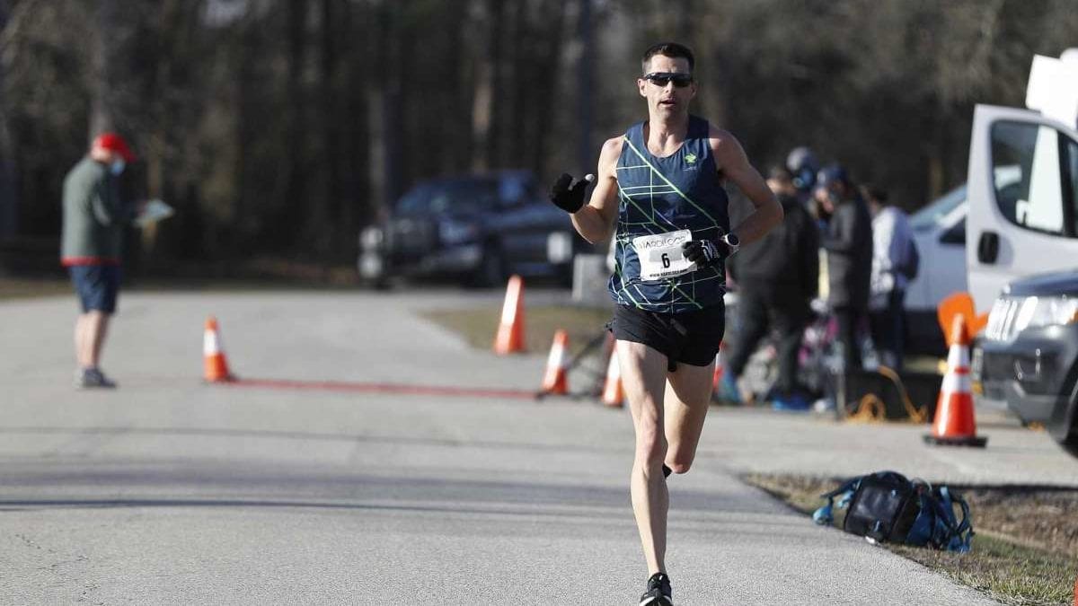 Houston-based Canadian Runner Calum Neff