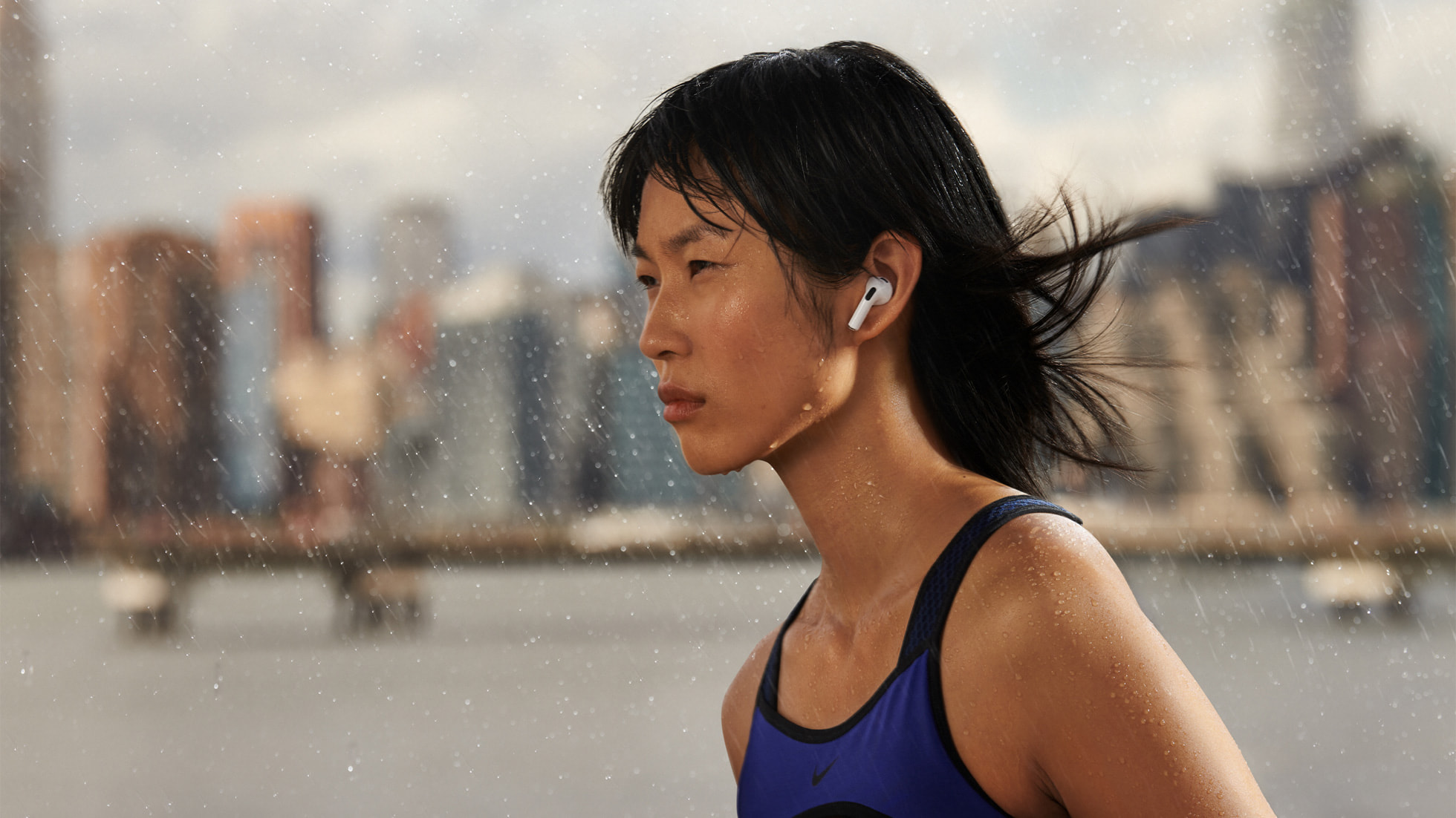 Finally: an that stays your ear while running Canadian Running Magazine