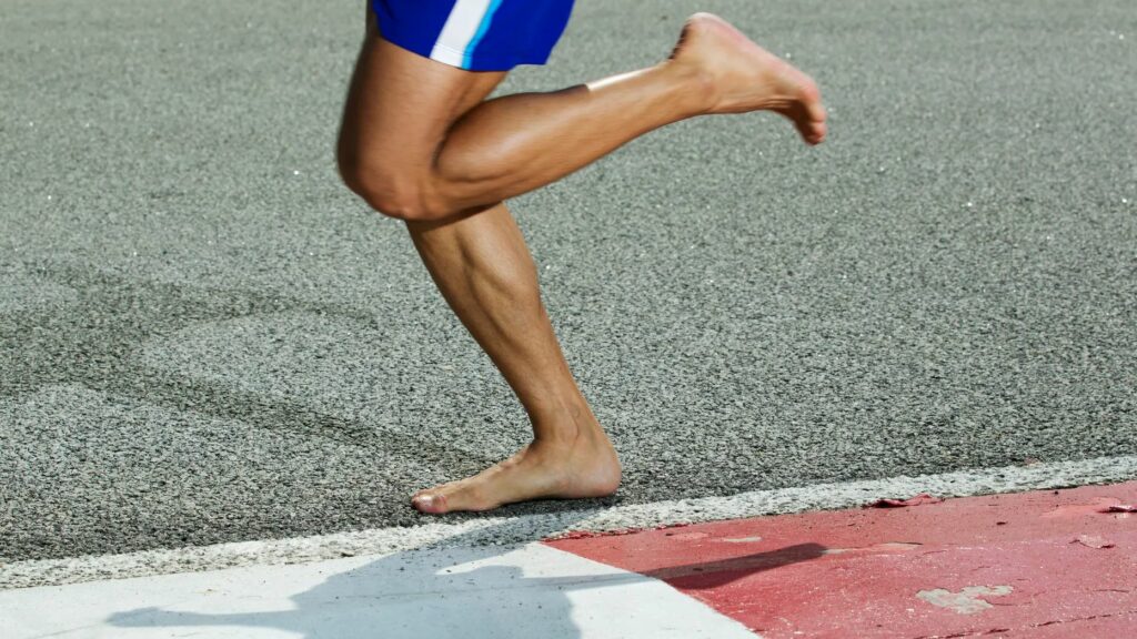 feet track runner