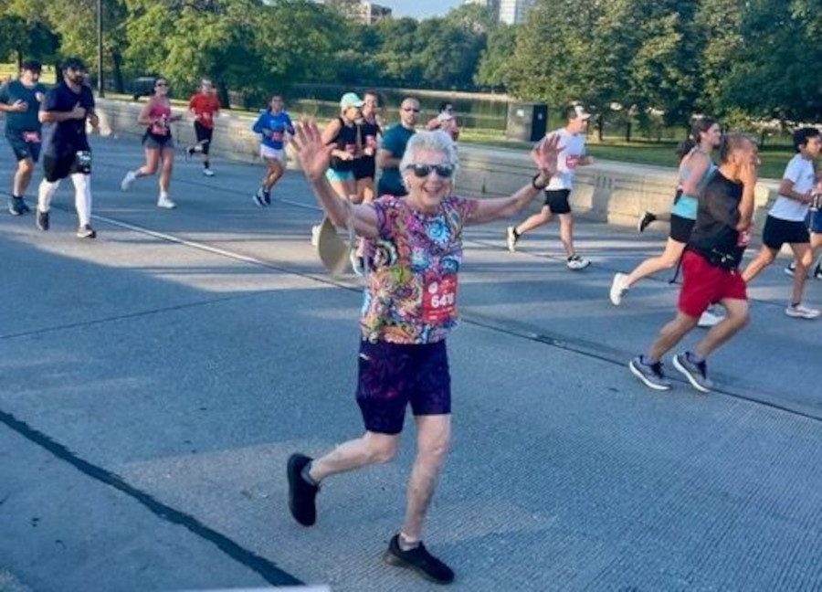 90-yer-old Life Time Chicago Half Marathon entrant